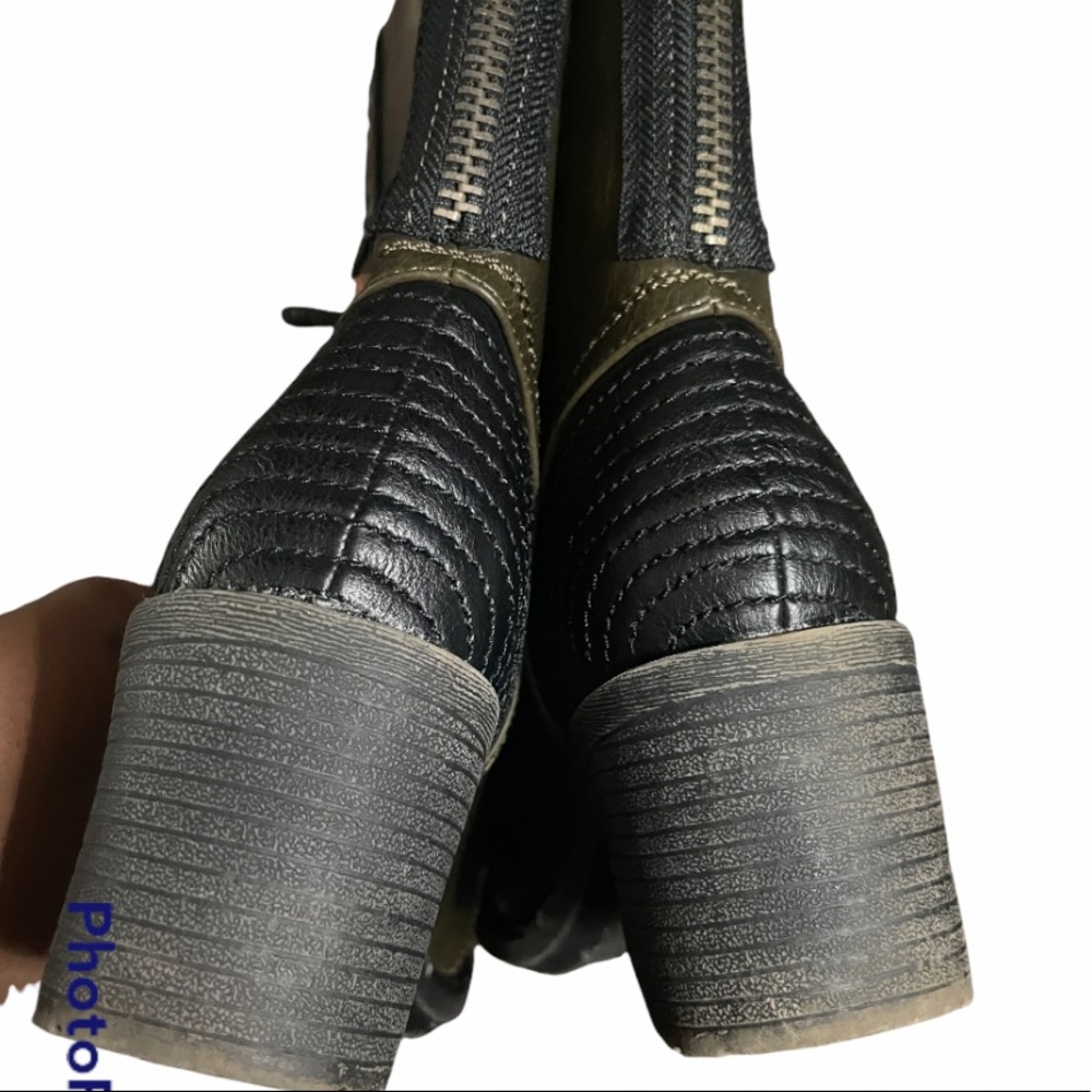 Electric Karma Burn Rubber Combat Boots Gem